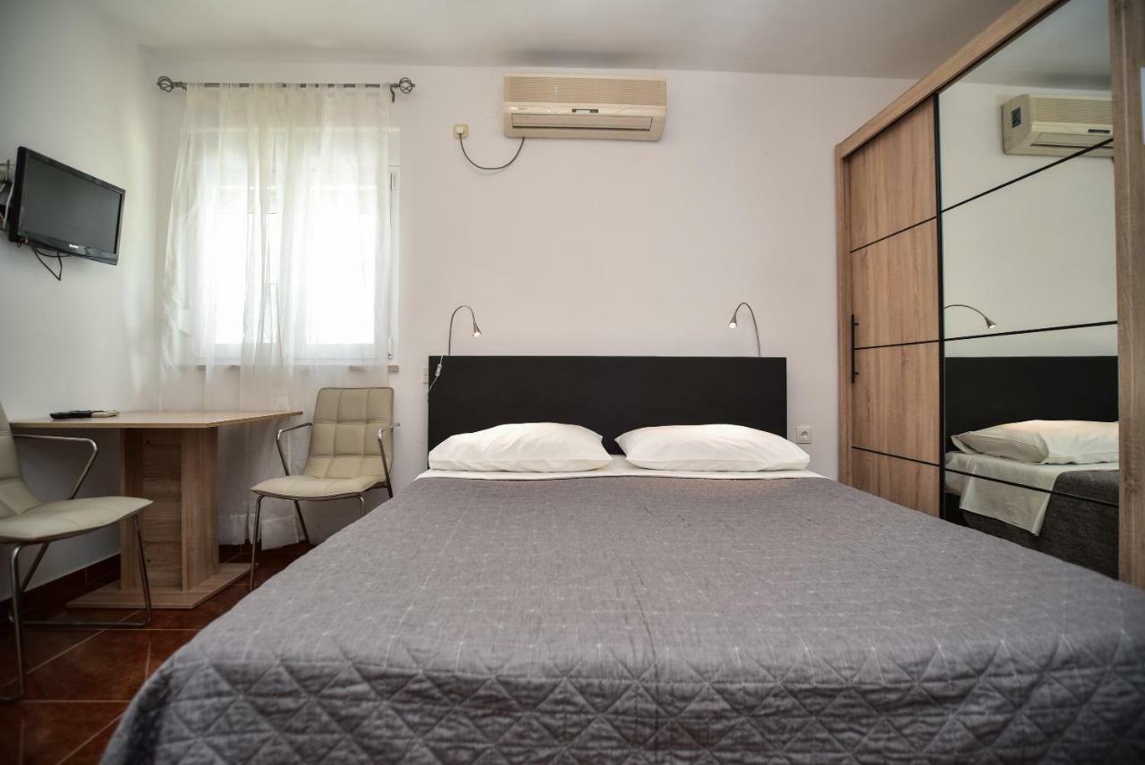 Villa Benelux Zara Esterno foto